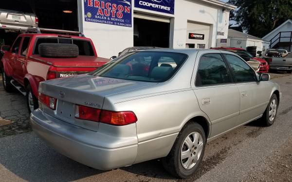 2000 Toyota Camry LE, Great Kid Car - cars & trucks - by dealer -... for sale in Ankeny, IA – photo 3