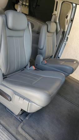 2005 Chrysler Town & Country for sale in Albuquerque, NM – photo 8