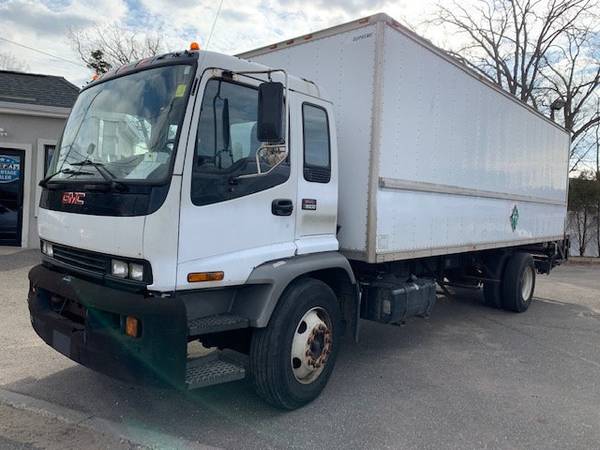 2007 GMC T-8500 EXTENDED CAB OVER BOX TRUCK WITH SIDE - cars & for sale in Massapequa, TX – photo 3