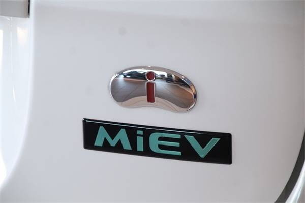 *2014* *Mitsubishi* *i-MiEV* *ES* - cars & trucks - by dealer -... for sale in Fremont, CA – photo 10