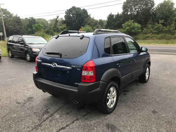 2006 HYUNDAI TUCSON GLS 74k Miles no accidents 4WD - cars & trucks -... for sale in Newfield, NJ – photo 8