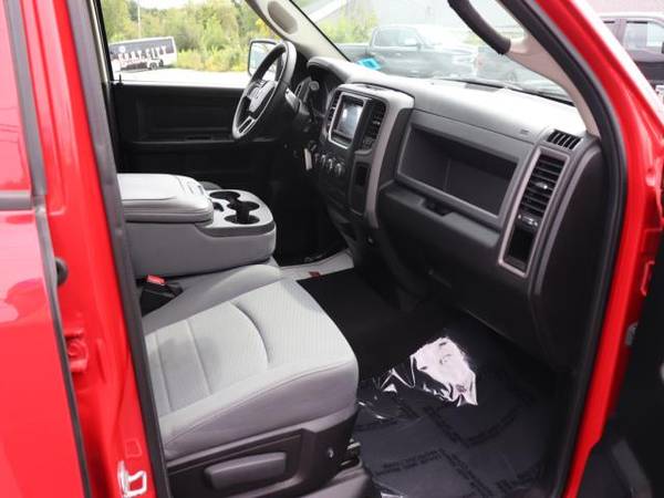 2013 RAM 1500 ST QUAD CAB 4X4 - cars & trucks - by dealer - vehicle... for sale in Plaistow, ME – photo 15