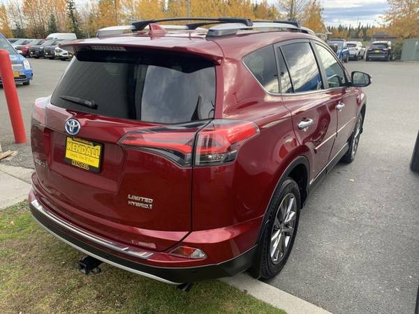 2018 Toyota RAV4 RED Good deal!***BUY IT*** - cars & trucks - by... for sale in Soldotna, AK – photo 2
