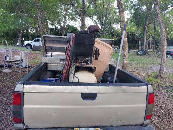 2000 Nissan Frontier extended cab xe for sale in Vero Beach, FL – photo 2
