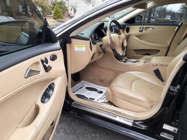Selling my Mercedes-Benz CLS-550 for sale in Newburgh, NY – photo 2