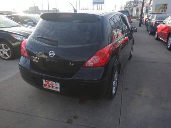 2012 Nissan Versa SL - cars & trucks - by dealer - vehicle... for sale in Des Moines, IA – photo 2