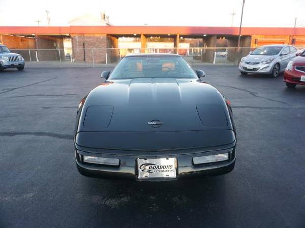 1993 Chevrolet Corvette 2dr Coupe Hatchback - cars & trucks - by... for sale in Greenville, PA – photo 2