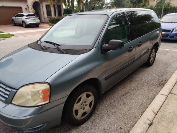 2004 Ford Freestar As Is - Clean Title for sale in Pompano Beach, FL