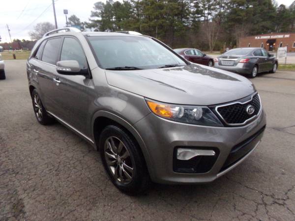 2013 KIA SORENTO SX/3RD ROW - - by dealer - vehicle for sale in Sanford, NC – photo 3