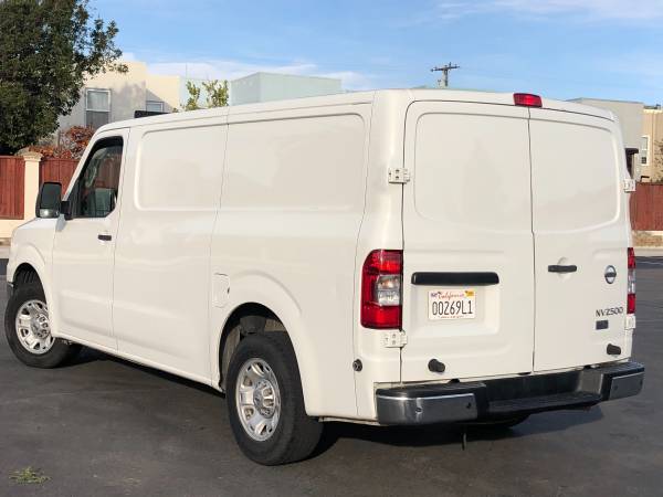 2013 NISSAN NV2500 HD CARGO VAN SV LOW ROOF CLEAN TITLE RUNS... for sale in San Francisco, CA – photo 3