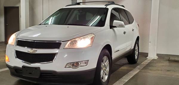 2009 CHEVY TRAVERSE LT - cars & trucks - by owner - vehicle... for sale in Santa Monica, CA – photo 7