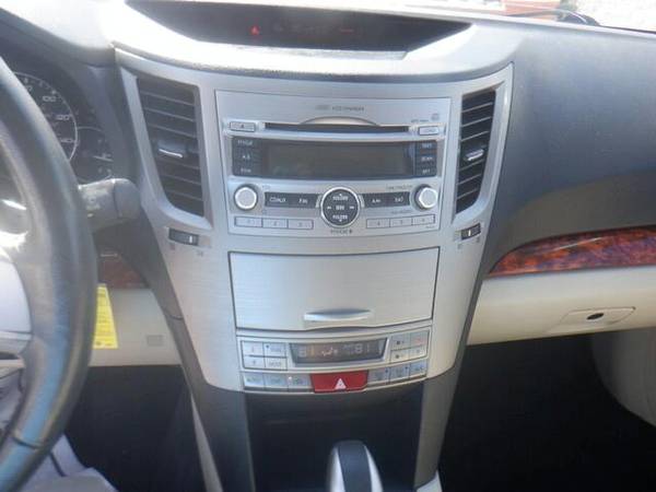 2011 Subaru Outback 2 5i Limited Pwr Moon - - by for sale in Des Moines, IA – photo 9