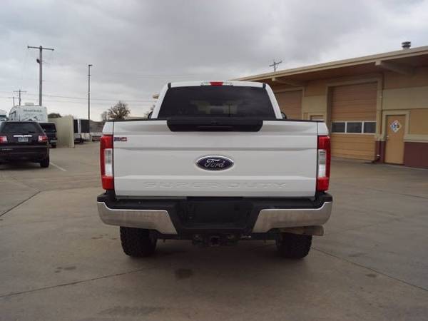 2019 Ford F-250 XLT - cars & trucks - by dealer - vehicle automotive... for sale in Wichita, KS – photo 9