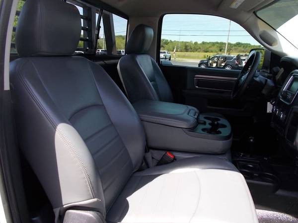 2017 Ram 3500 Chassis Cab Tradesman - - by for sale in Shelbyville, AL – photo 21