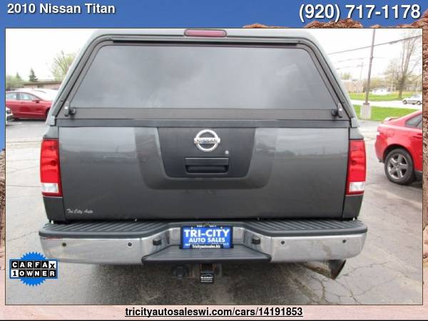 2010 NISSAN TITAN SE 4X4 4DR CREW CAB SWB PICKUP Family owned since for sale in MENASHA, WI – photo 4