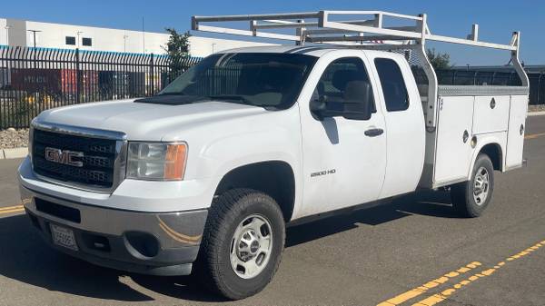 2011 GMC sierra 2500 HD Utility Service Bed Great Conditions for sale in Lathrop, CA – photo 4