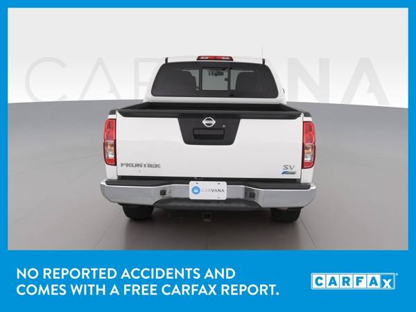 2019 Nissan Frontier Crew Cab SV Pickup 4D 5 ft pickup White for sale in Charlotte, NC – photo 7