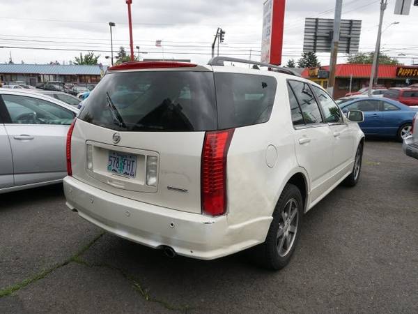 2004 Cadillac SRX SUV - - by dealer - vehicle for sale in Portland, OR – photo 7