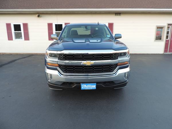 2017 Chevrolet Silverado Ext Cab LT 4X4 - cars & trucks - by dealer... for sale in Chichester, NH – photo 3