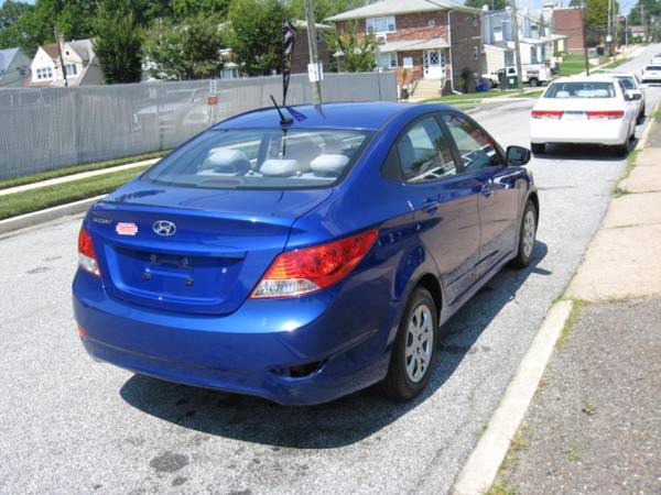 2013 Hyundai Accent GLS 4-Door - Easy Financing Available! - cars &... for sale in Prospect Park, DE – photo 5