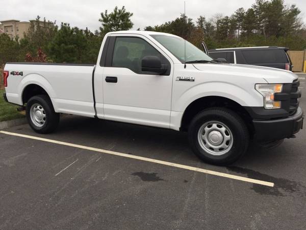 2017 Ford F-150 XL 4x4 2dr Regular Cab 8 ft. LB < for sale in Hyannis, RI – photo 20