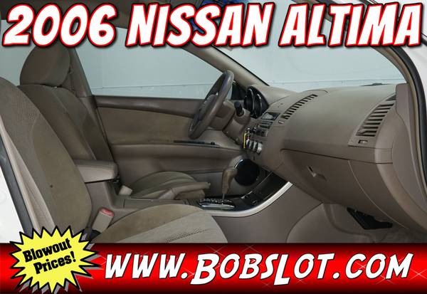 2006 Nissan Altima 2 5s - Excellent Condition - - by for sale in El Paso, TX – photo 9