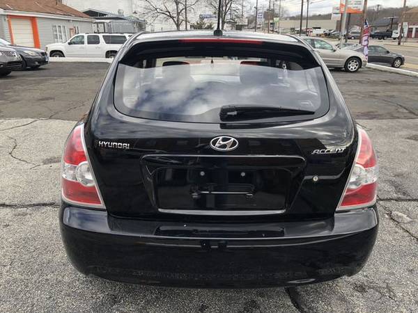 2010 Hyundai Accent - Financing Available! - cars & trucks - by... for sale in Norwich, CT – photo 4
