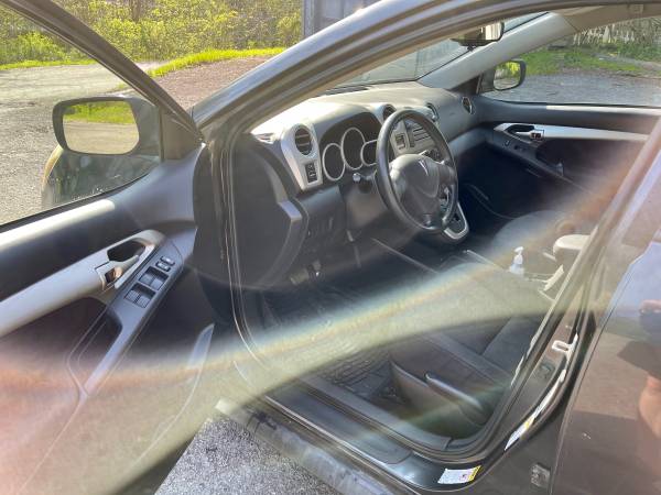 09 Pontiac Vibe AWD for sale in Morgantown , WV – photo 9