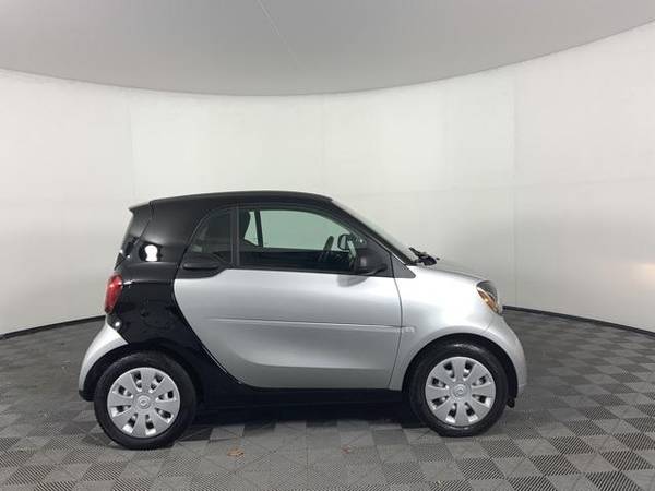 2016 smart Fortwo Prime - EASY FINANCING! - cars & trucks - by... for sale in Portland, OR – photo 5