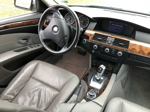 2010 BMW 5 Series 4dr Sdn 528i RWD Cash - cars & trucks - by dealer... for sale in Orlando, FL – photo 12