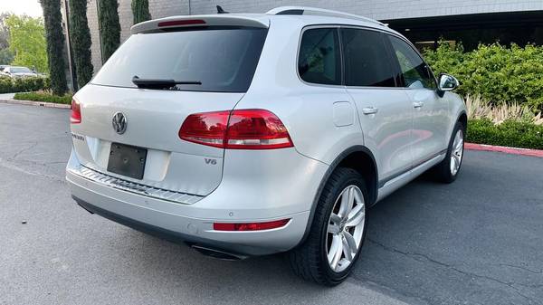 2012 VW Volkswagen Touareg Exec suv Cool Silver Metallic - cars & for sale in Laguna Niguel, CA – photo 12