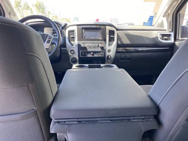 2017 Nissan Titan SV - - by dealer - vehicle for sale in Tucson, AZ – photo 7