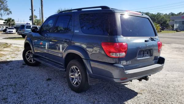 2006 Toyota Sequoia SR5 - cars & trucks - by dealer - vehicle... for sale in Pensacola, FL – photo 4