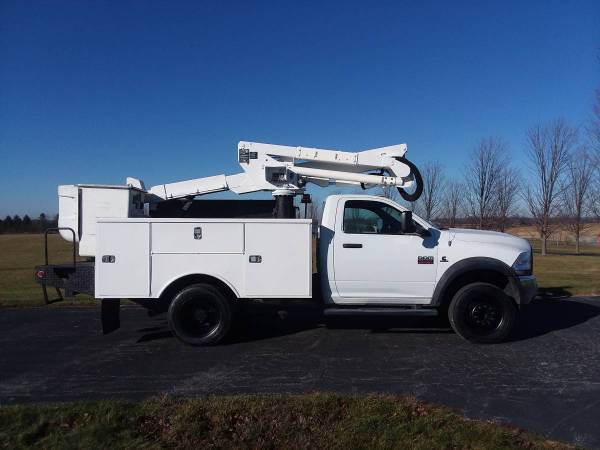 45' 2012 Dodge Ram 5500 Diesel Bucket Boom Lift Truck ALTEC AT37G -... for sale in Gilberts, NH – photo 9