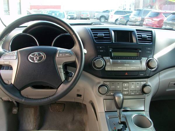 2008 Toyota Highlander 4wd - Bad Credit/No Credit Financing... for sale in Buffalo, NY – photo 9