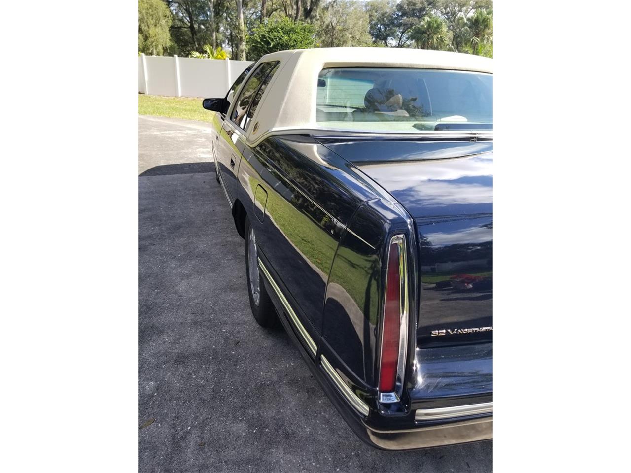 1997 Cadillac DeVille for sale in TAMPA, FL – photo 22