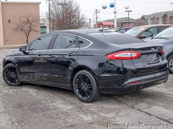 2016 Ford Fusion SE - cars & trucks - by dealer - vehicle automotive... for sale in Oak Lawn, IL – photo 6