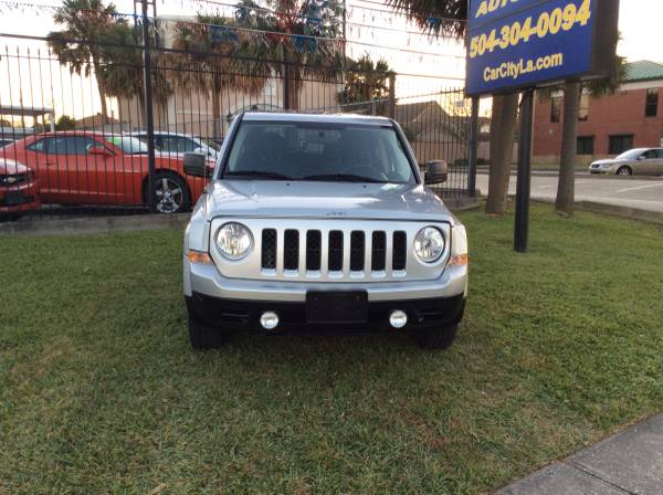LOW MILES!!! 2012 Jeep Patriot *** FREE WARRANTY *** - cars & trucks... for sale in Metairie, LA – photo 2