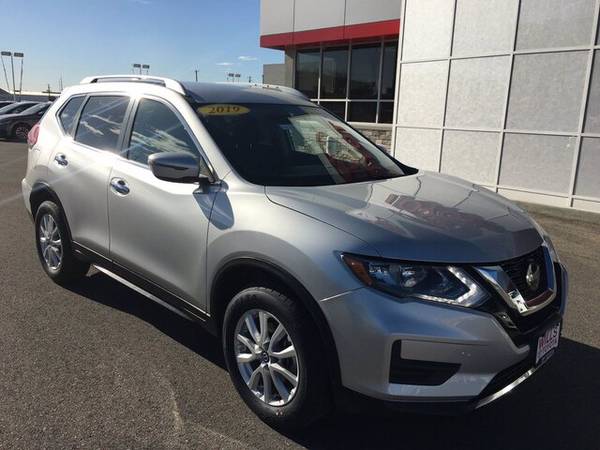 2019 Nissan Rogue SV - cars & trucks - by dealer - vehicle... for sale in Twin Falls, ID – photo 2