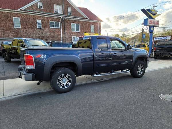 2007 GMC Sierra 1500SLE1 4dr Extended Cab 4WD 6 5 ft SB - cars & for sale in Milford, CT – photo 4