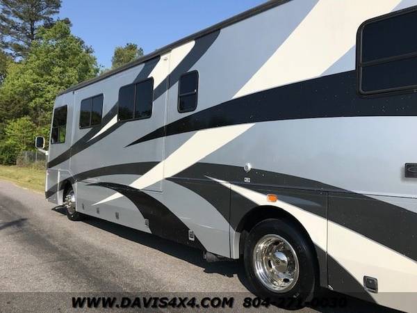2004 Freightliner Chassis Cross Country SE Pusher Motorhome With for sale in Richmond , VA – photo 3