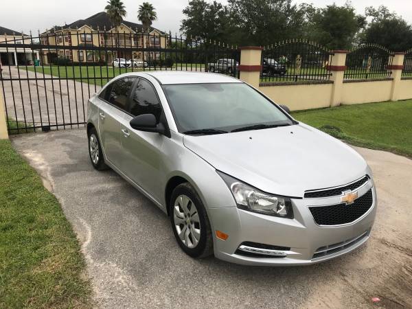 2016 chevy Cruze - cars & trucks - by owner - vehicle automotive sale for sale in Houston, TX – photo 2