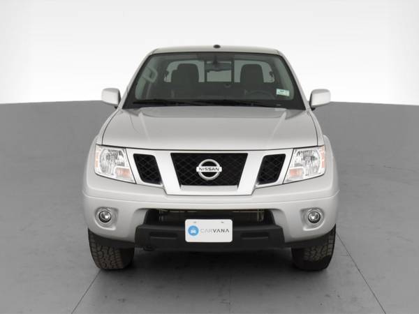 2019 Nissan Frontier Crew Cab PRO-4X Pickup 4D 5 ft pickup Silver -... for sale in Seffner, FL – photo 17