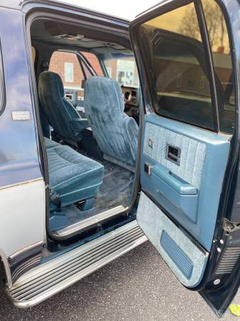 1991 Chevy suburban for sale in Denver , CO – photo 18