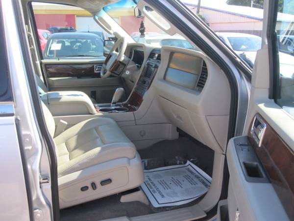 2012 Lincoln Navigator Base 4x2 4dr SUV - - by dealer for sale in Bethany, OK – photo 11