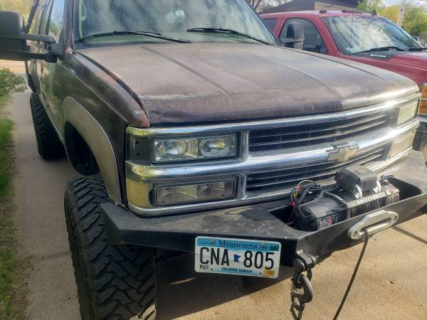 1997 chevy suburban lifted 5speed project for sale in Saint Paul, MN – photo 19