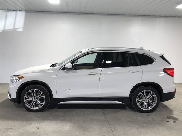 2017 BMW X1 xDrive28i - - by dealer - vehicle for sale in Buffalo, NY – photo 3
