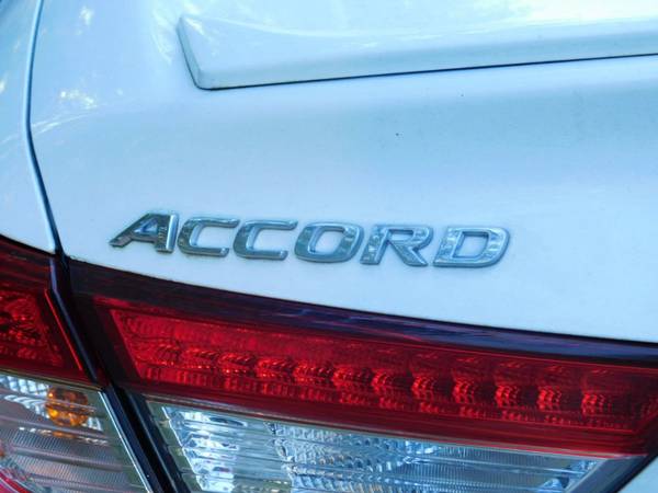 2018 *Honda* *Accord Sedan* *Sport 2.0T Automatic* P for sale in Fayetteville, AR – photo 10
