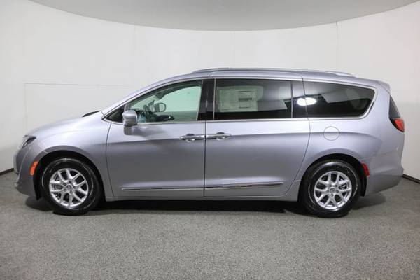 2020 Chrysler Pacifica, Billet Silver Metallic Clearcoat - cars &... for sale in Wall, NJ – photo 2
