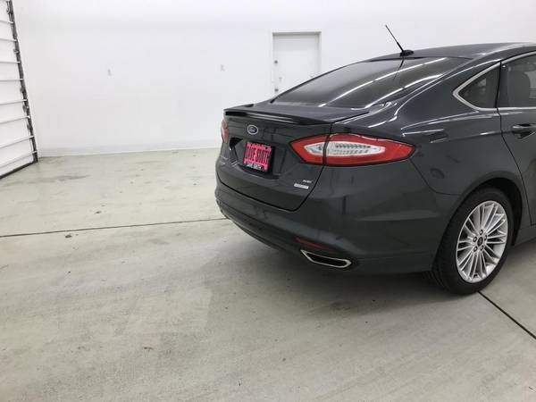 2016 Ford Fusion SE - cars & trucks - by dealer - vehicle automotive... for sale in Kellogg, MT – photo 12